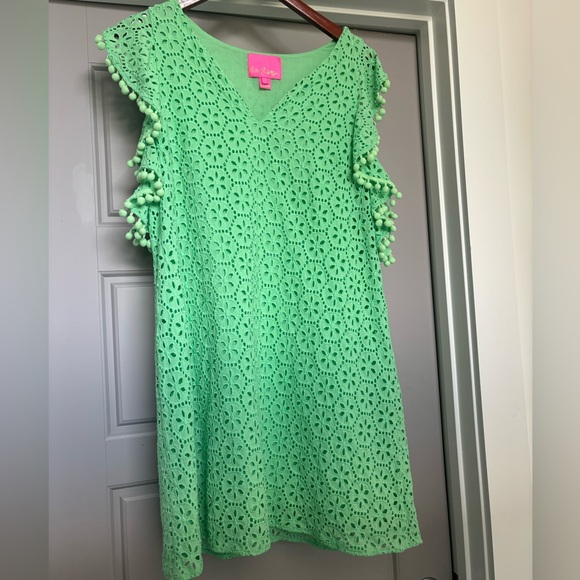 Lilly Pulitzer Dresses & Skirts - Lilly Pulitzer Astara Green Eyelet Dress EUC sz Large